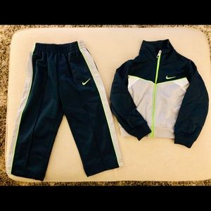 Nike Track Suit Toddler Boy’s size 2t